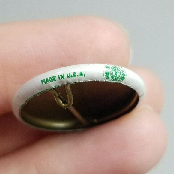 Vintage 1963 BMWE Brotherhood Maintenance Workers Union Pinback Button Pin 7/8 - Picture 2 of 6